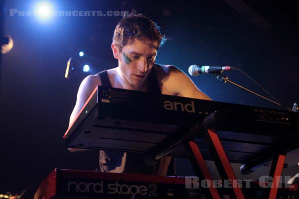 WALK THE MOON - 2013-03-01 - PARIS - La Maroquinerie - Nicholas Petricca